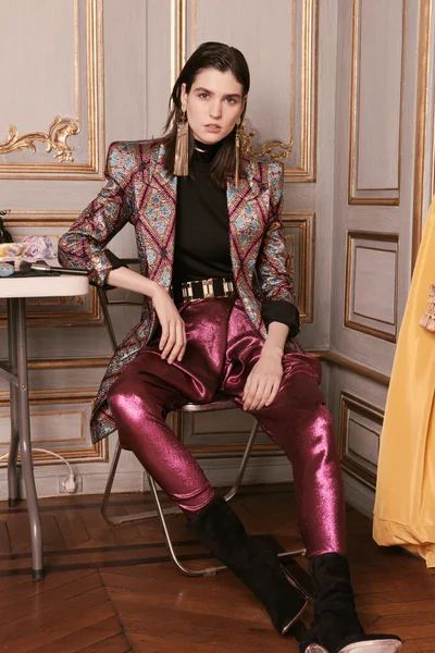 Look 27